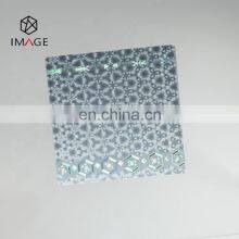 Печатные защитные голографические наклейки в рулоне thumbnail-1