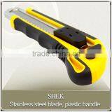 Durable Plastic Utility Knife