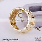 Simple Design Lady's Alloy Hinge Bangles thumbnail-1