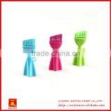 Stylish Cute Smile Face Shaped Bristle Brush for Crevices thumbnail-1