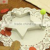 ZY-F140 4pcs High Quality Stainless Steel Fried Egg Molds Egg Ring Set Stainless Steel Egg Mold With pp Ball Handle thumbnail-4