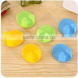 Wholesale High Quality Plug Hook Plug Sticky Hook Plastic Plug Hook thumbnail-3