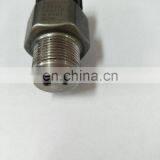 Fuel Rail Pressure Sensor 89458-60010 Q6081 02119 6 Pin Connector thumbnail-5