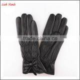 2015 Lady's Fashion Black Sheep Leather Gloves With Bow thumbnail-2