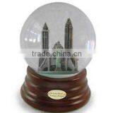 Building Music Like Wooden Waterglobe