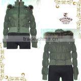 Elastic thread padded jacket with hood for lady