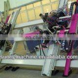 Машина для изготовления окон и дверей из ПВХ