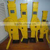 Car Jack thumbnail-1