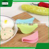 Kitchen Non-stick Cartoon Bird Silicone Bbq Baking Grill Heat Resistant Oven Finger Clip Glove Gloves thumbnail-3