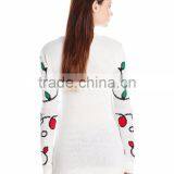 Women Whited Sweater Light Reindeer Design Pattern Christmas Sweater With Light thumbnail-2