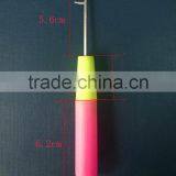 Plastic Handle Hair Latch Hook thumbnail-2