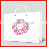 Custom Festival gift packaging bag/Fashionable Gift Paper Bag Wholesale