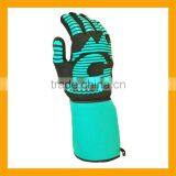 2017 New Design Canvas Cuff Heat Resistant Gloves Custom Silicone Print BBQ Grill Gloves thumbnail-1