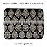 Favorite 17 Inch Neoprene Pink Laptop Sleeve thumbnail-6