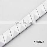 2015 Hot Fashion Nailhead Pyramid Studs thumbnail-1