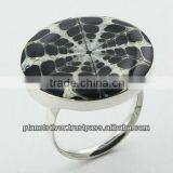 Kaleidoscope Pattern Spider Shell Ring Deep Set In Silver thumbnail-1