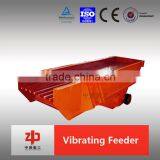 Automatic linear vibrating feeder in combined operation of crushing and screening