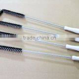L Shaped Fryer Brush thumbnail-1