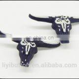 Decoration Painted Color Metal Garment Label, Nice Quality With OX-head Logo Zinc Alloy Garment Label