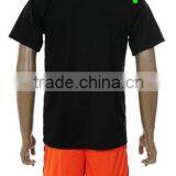 Wholesale Retro Club Football Uniform thumbnail-1