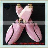 Pine Wood Wooden Screw Shoe Tree Logo