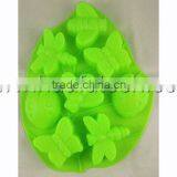 Lovely Cartoon Garden Bakeware Silicone Heart Cake Mold thumbnail-1