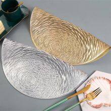 Wholesale Hollow Luxury Washable PVC Party Round Place Mats For Vinyl Table Mat thumbnail-4