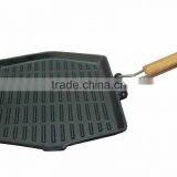 Cast Iron Frying Pan Wooden Handle thumbnail-2