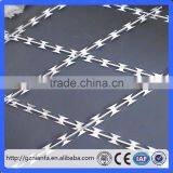 Diamond Hole/Square Hole Galvanized and Pvc Concertina Razor Wire Fence (Guangzhou Factory) thumbnail-5