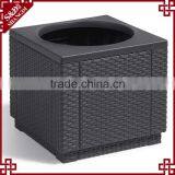 UV-resistant Outdoor Garden Resin Rattan Square Garlic Planter Sale thumbnail-3