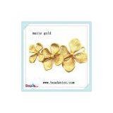 Sell Flowers Pendants for Necklaces Jewelry Findings thumbnail-1