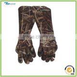 Camouflage Neorepene Hunting Gloves
