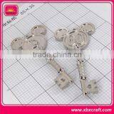Custom Design Metal Key Shape Keychain thumbnail-2