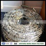 14 Gauge Galvanized Barbed Wires Hot Dip Galvanized Barbed Iron Wire 2 Strand Barbed Wire thumbnail-1