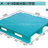 1200x1200x150mm Hygienic Rackable Pallet thumbnail-1