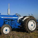 100hp 400hp Large Capacity Large Farm Tractors 4x4 4 WD