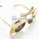No.1 Yiwu Exporting Commission Agent Wanted Golden Color Unique Gun Design Party Glasses thumbnail-2