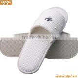 Disposable 100% Cotton With Beautiful Embroidery Hotel Slippers thumbnail-2