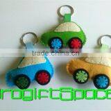 2017 Bright Color Car Felt Keychain Made in China