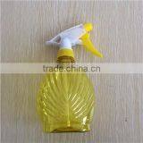 Yellow Transparent Plastic Garden Spray Bottle With Trigger thumbnail-3