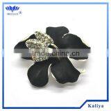 BLACK FLOWER RHINESTONE BROOCH WHOLESALE thumbnail-1
