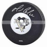 2015 New Design and High Quality pu Stress High Glossy Ice Puck Ball