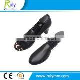 Shoe Care Plastic Shoe Filler Plastic Shoe Tree thumbnail-6