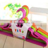 pp Material Skirt Hanger thumbnail-6