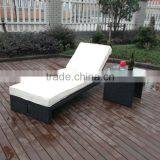 Classic White Lounge Chair With Tea Table thumbnail-1