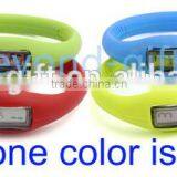 Modelling Changeable Colorful Silicone Fancy Digital Watches thumbnail-2