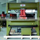 40 ton Oil dynamic cutting presses with movable trolley