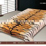 100% Polyester Animal Printed Mink Blanket thumbnail-1