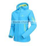 OEM Hot Sale Softshell Jacket Men Outdoor Waterproof Jackets thumbnail-1