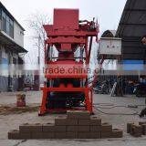 Best Selling SR1-10 Semi Automatic Hydraulic Soil Cement Brick Machine for Sale thumbnail-4